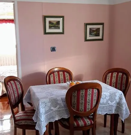 Kiko Apartman